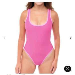 93 Play Street Piper One Piece